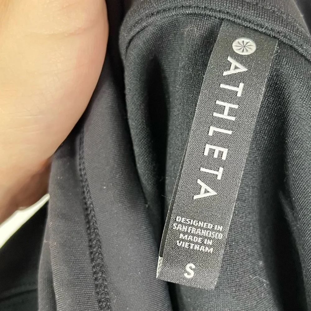 Athleta Hermosa Mock Neck Sweatshirt Size Small - Picture 7 of 9